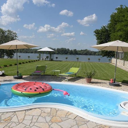 Vila Lily Villa Smederevo Exteriör bild