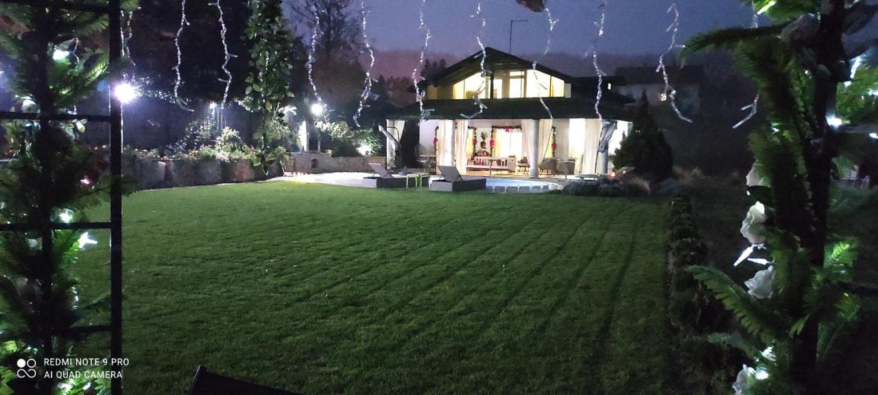 Vila Lily Villa Smederevo Exteriör bild