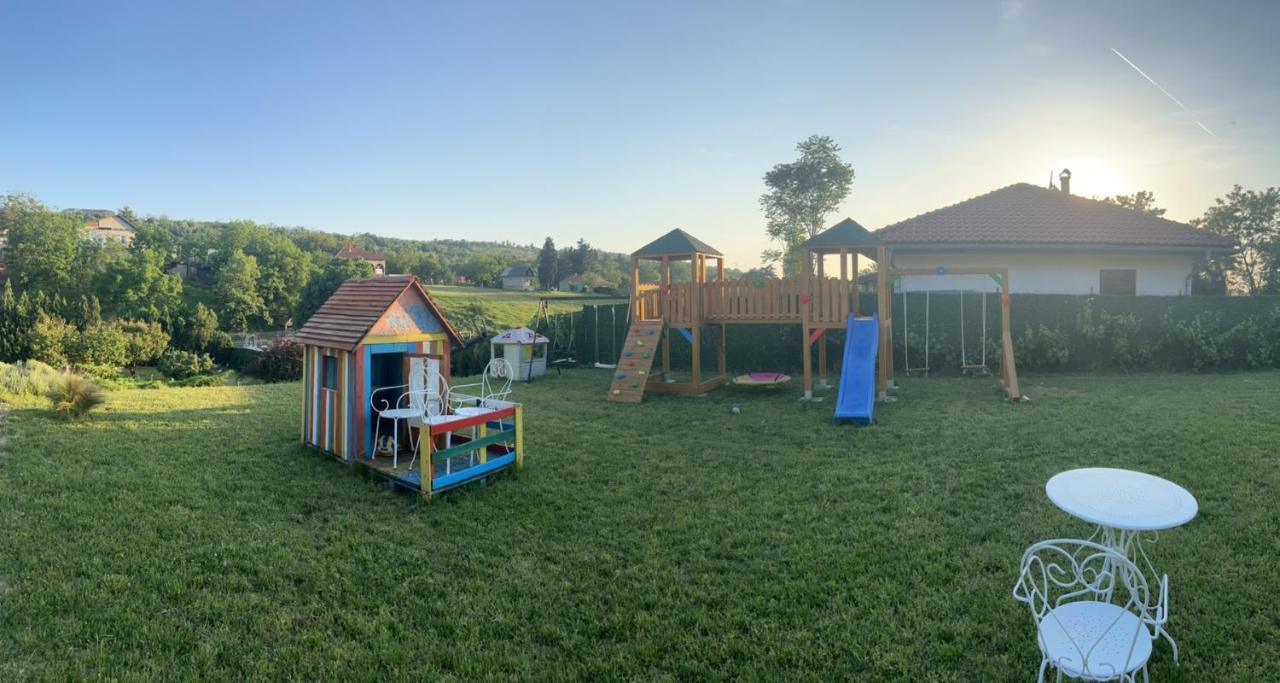 Vila Lily Villa Smederevo Exteriör bild