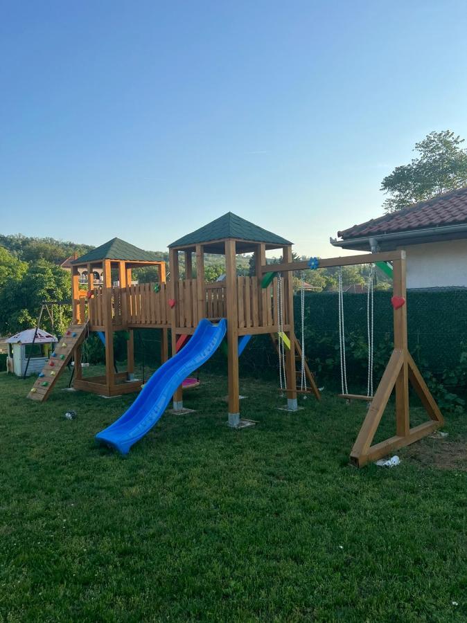 Vila Lily Villa Smederevo Exteriör bild