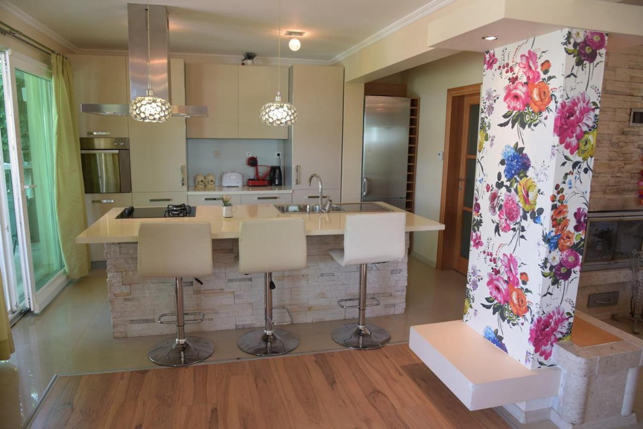 Vila Lily Villa Smederevo Exteriör bild