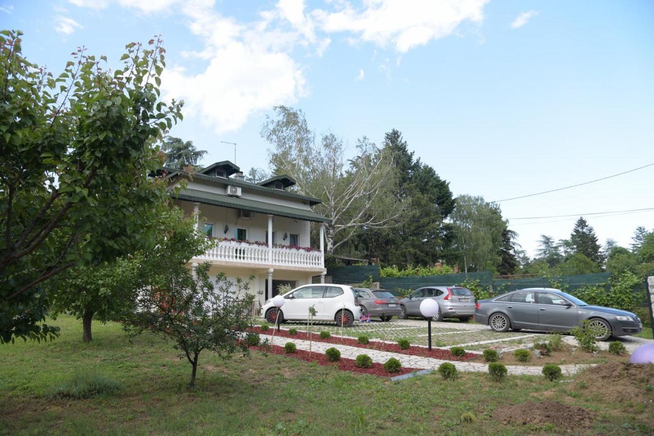 Vila Lily Villa Smederevo Exteriör bild